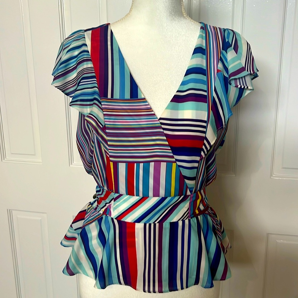 Parker V‎ neck flutter sleeve top